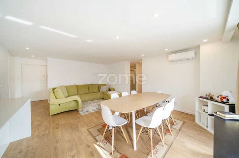 Apartamento T2 para Venda em Nogueira, Fraião e Lamaçães Foto 12