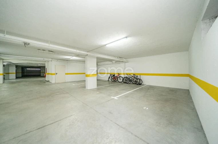 Apartamento T2 para Venda em Nogueira, Fraião e Lamaçães Foto 23