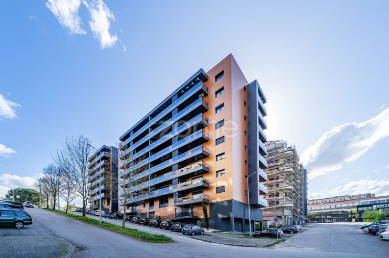 Apartamento T2 para Venda em Nogueira, Fraião e Lamaçães Foto 24