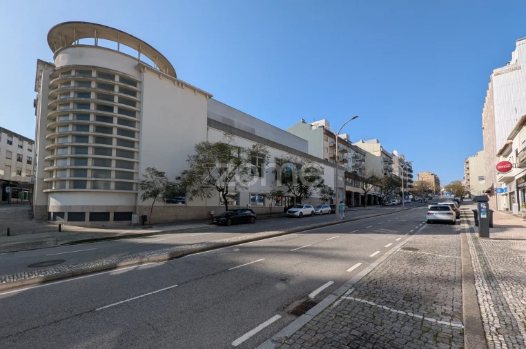 Apartamento T3 para Venda em São João da Madeira Foto 35