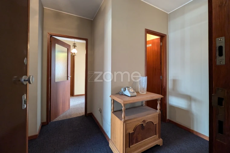 Apartamento T3 para Venda em São João da Madeira Foto 30