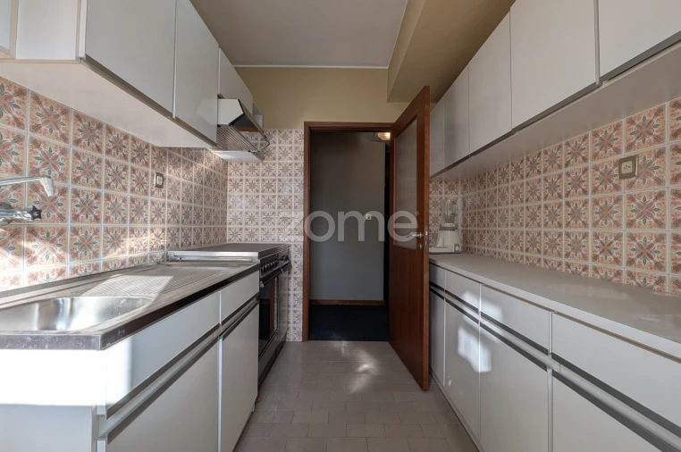 Apartamento T3 para Venda em São João da Madeira Foto 12