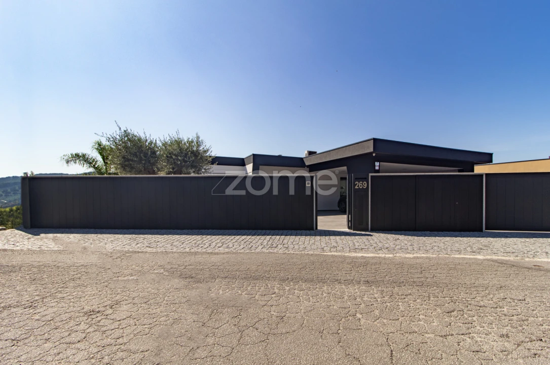 Moradia T3 para Venda em Sande São Lourenço e Balazar Foto 4