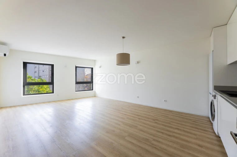 Apartamento T1 para Arrendamento em São Vicente (Braga) Foto 3