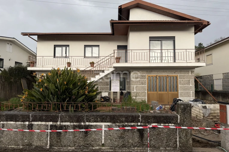 Moradia T3 para Venda em Carreira e Bente Foto 26