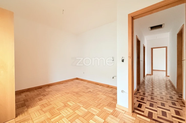 Moradia T3 para Venda em Carreira e Bente Foto 10