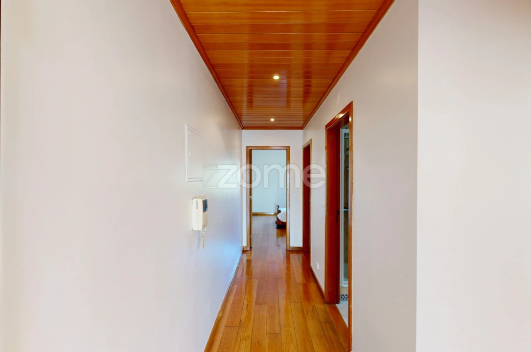 Apartamento T3 para Arrendamento em Carcavelos e Parede Foto 11