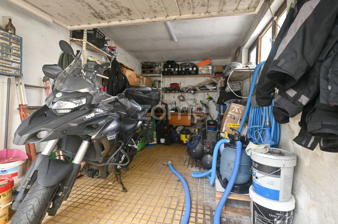 Moradia T3 para Venda em Porto Salvo Foto 32