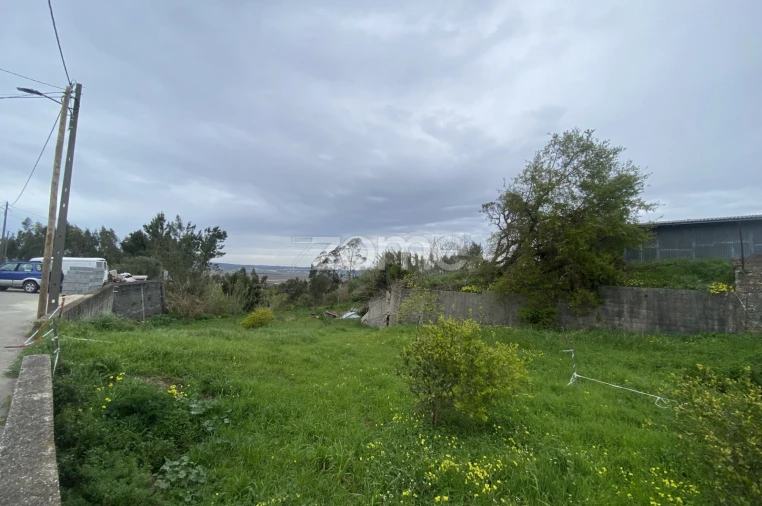 Terreno para Venda em Alqueidão Foto 2