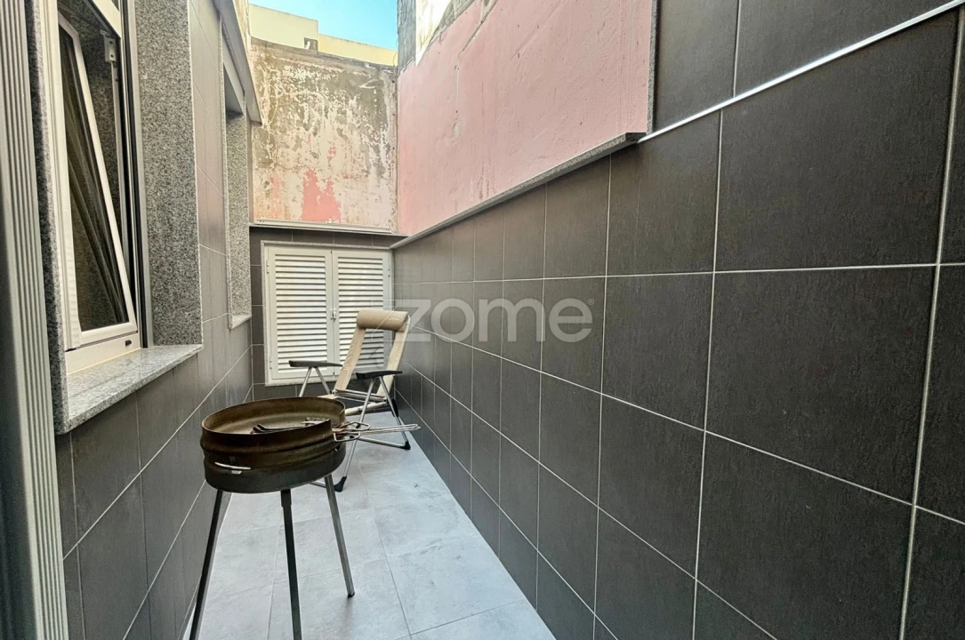 Moradia T4 para Venda em Buarcos Foto 6