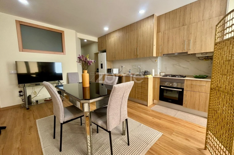 Moradia T4 para Venda em Buarcos Foto 1