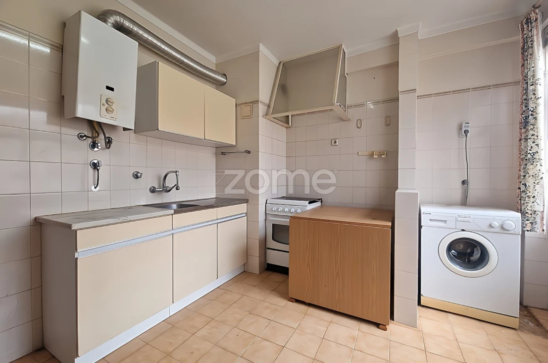 Apartamento T2 para Venda em São João Baptista Foto 8