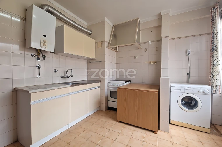 Apartamento T2 para Venda em São João Baptista Foto 8