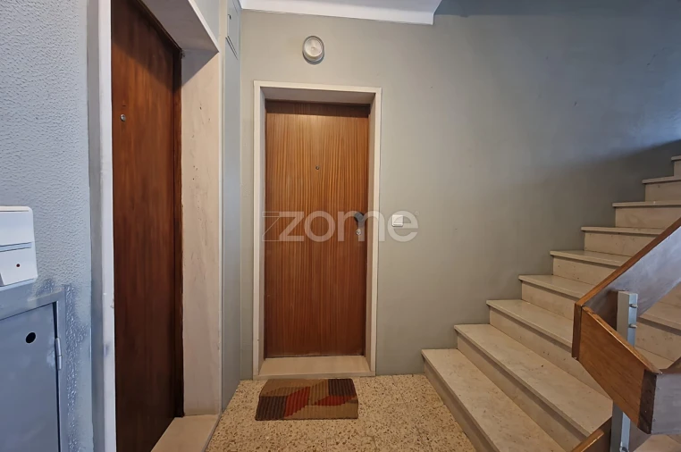 Apartamento T2 para Venda em São João Baptista Foto 22