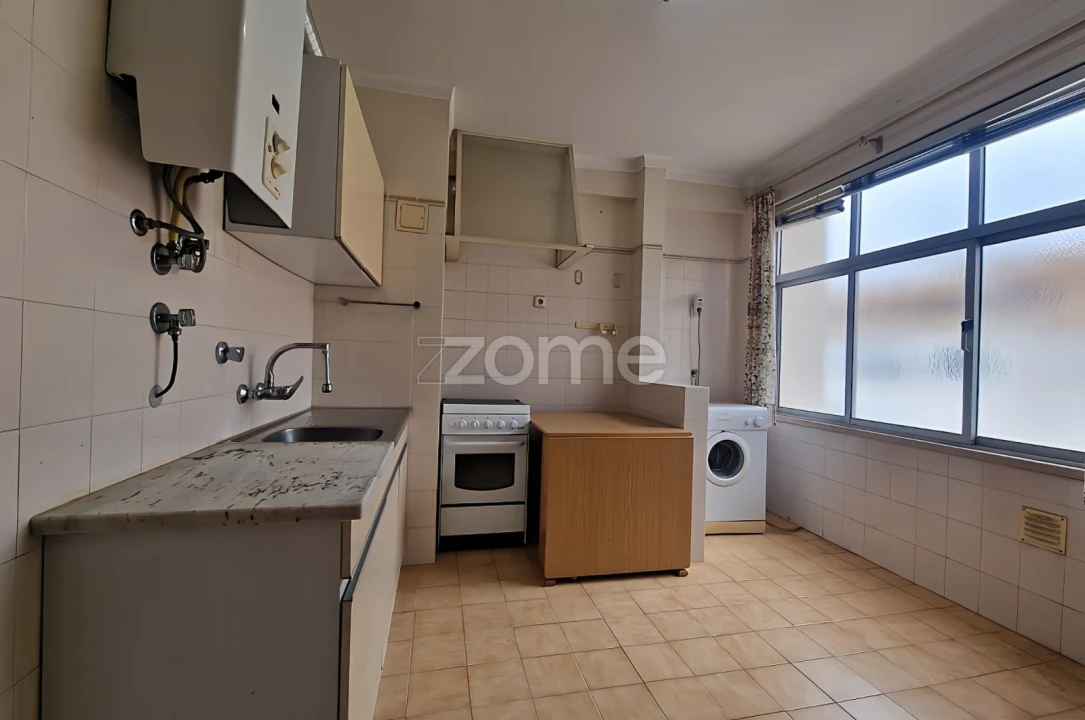 Apartamento T2 para Venda em São João Baptista Foto 7