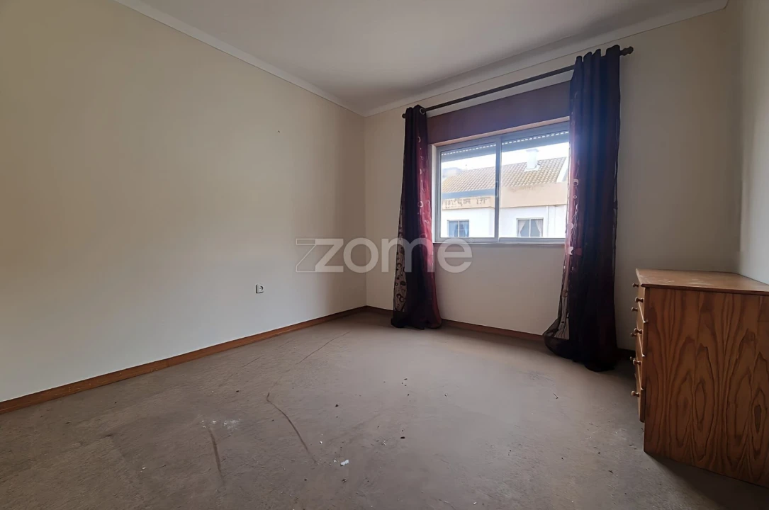 Apartamento T2 para Venda em São João Baptista Foto 18