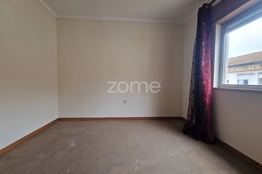 Apartamento T2 para Venda em São João Baptista Foto 19