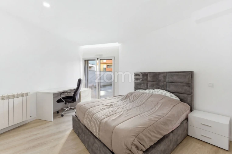 Apartamento T3 para Venda em Leiria, Pousos, Barreira e Cortes Foto 14