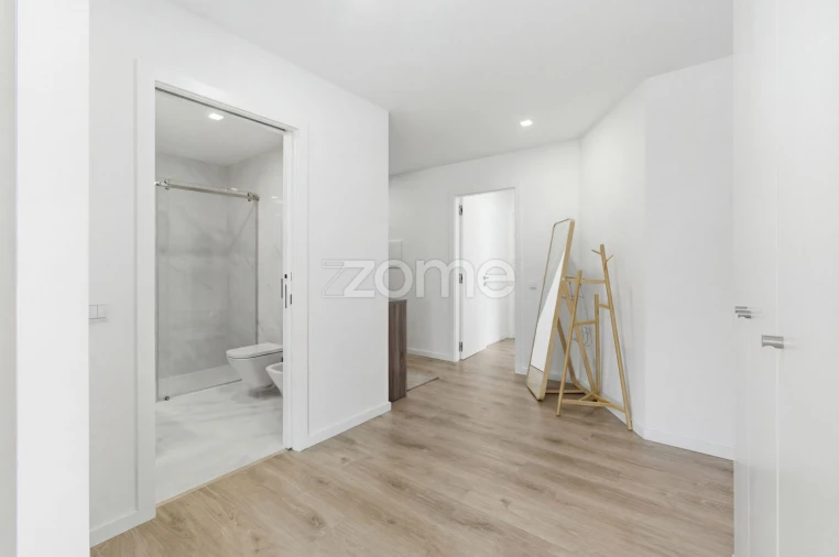 Apartamento T3 para Venda em Leiria, Pousos, Barreira e Cortes Foto 6