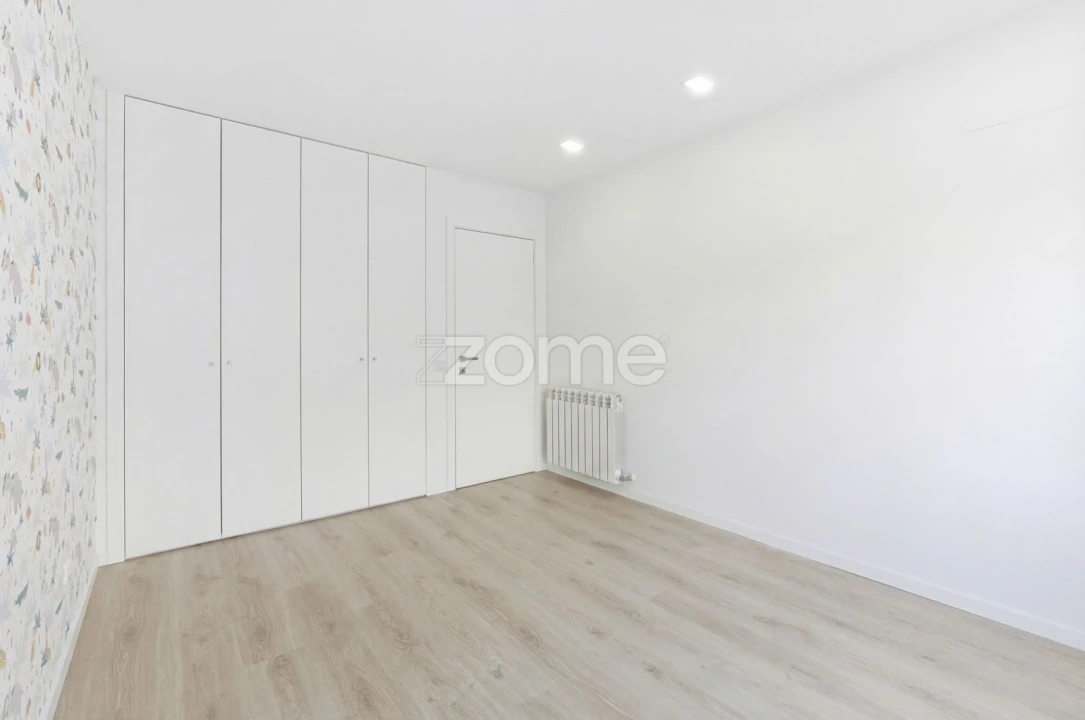 Apartamento T3 para Venda em Leiria, Pousos, Barreira e Cortes Foto 10