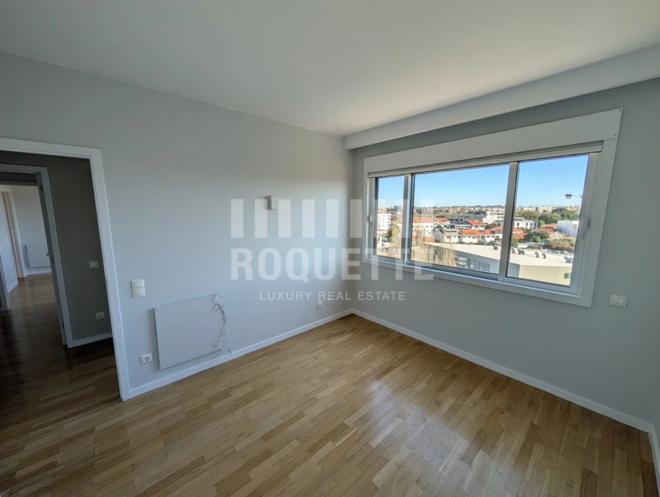 Apartamento T3 para Venda em Aldoar, Foz do Douro e Nevogilde Foto 14