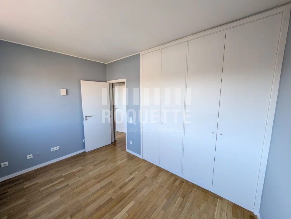 Apartamento T3 para Venda em Aldoar, Foz do Douro e Nevogilde Foto 15