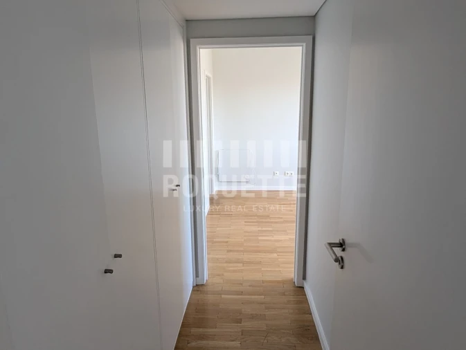 Apartamento T3 para Venda em Aldoar, Foz do Douro e Nevogilde Foto 12