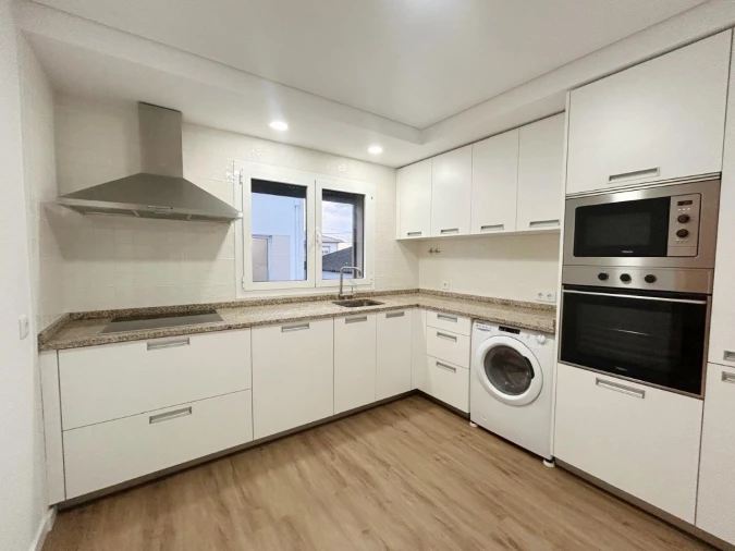 Apartamento T3 para Venda em Gafanha da Nazaré Foto 1