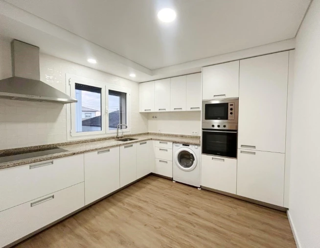 Apartamento T3 para Venda em Gafanha da Nazaré Foto 2