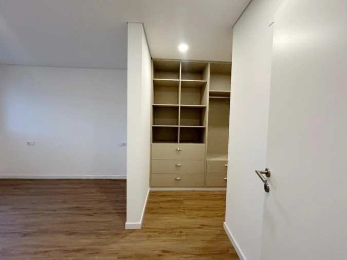 Apartamento T3 para Venda em Gafanha da Nazaré Foto 6