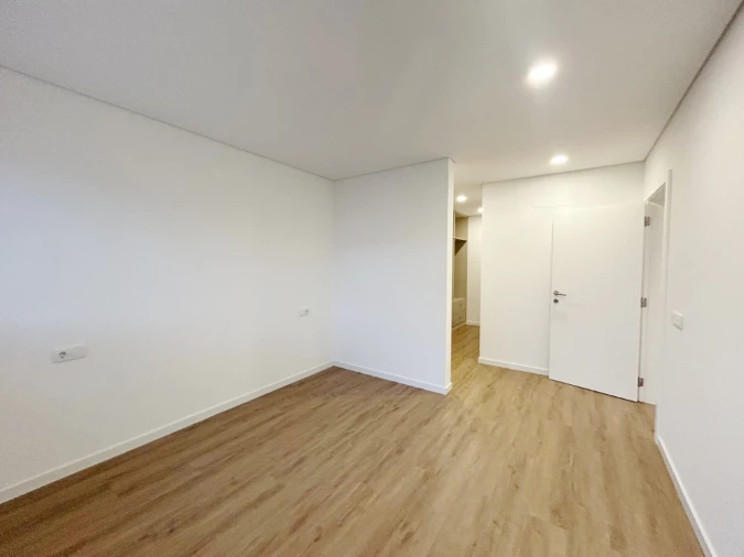 Apartamento T3 para Venda em Gafanha da Nazaré Foto 7