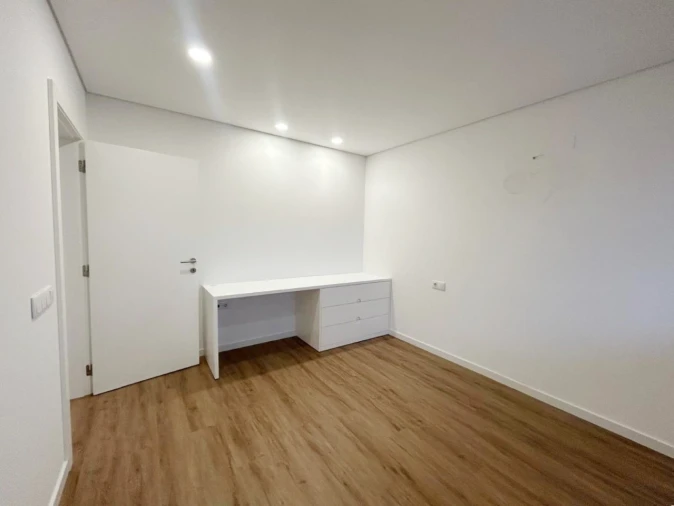 Apartamento T3 para Venda em Gafanha da Nazaré Foto 17