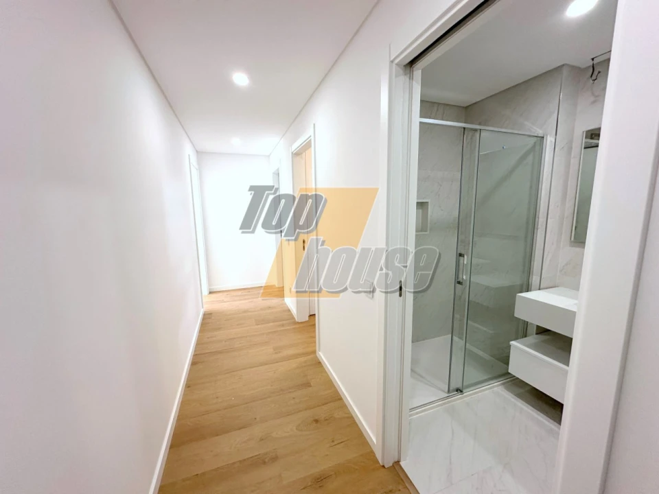 Apartamento T3 para Venda em Costa da Caparica Foto 10