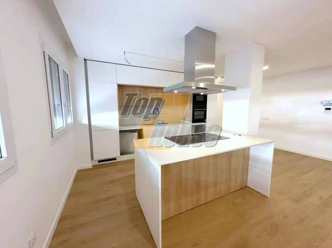 Apartamento T3 para Venda em Costa da Caparica Foto 1