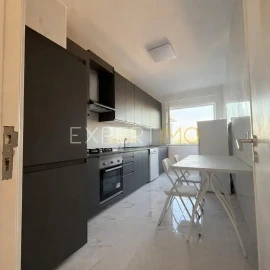 Apartamento T3 para Venda em Águas Livres
