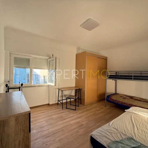 Apartamento T3 para Venda em Águas Livres Foto 7