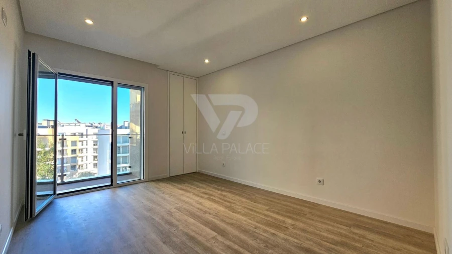 Apartamento T2 para Arrendamento em Carcavelos e Parede Foto 7