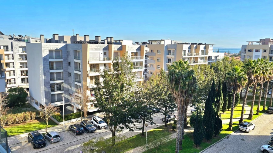 Apartamento T2 para Arrendamento em Carcavelos e Parede Foto 1