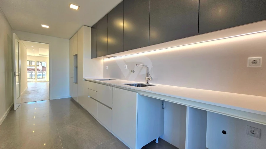 Apartamento T2 para Arrendamento em Carcavelos e Parede Foto 17