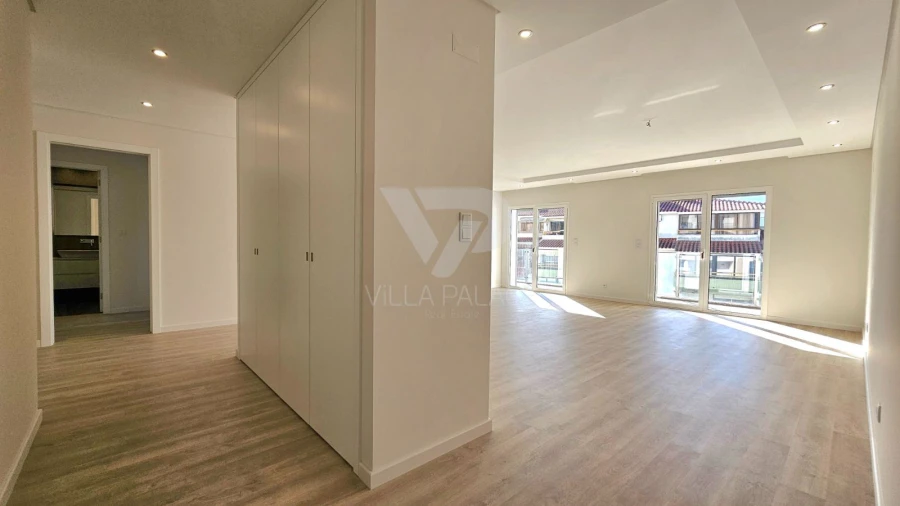 Apartamento T2 para Arrendamento em Carcavelos e Parede Foto 19