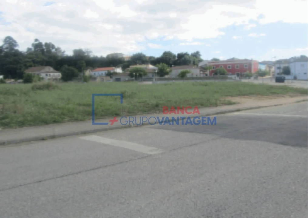 Terreno P/ Prédio para Venda em Taveiro, Ameal e Arzila Foto 3