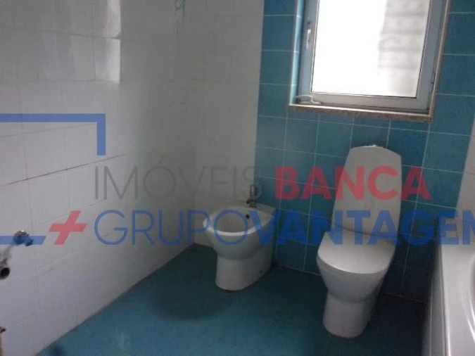 Moradia T4 para Venda em Castro Daire Foto 7