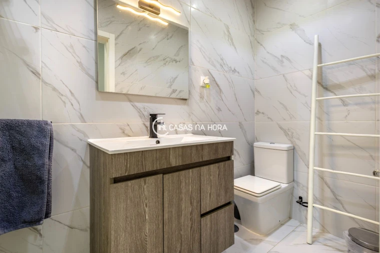 Apartamento T1 para Arrendamento em Cedofeita, Santo Ildefonso, Sé, Miragaia, São Nicolau e Vitória Foto 5