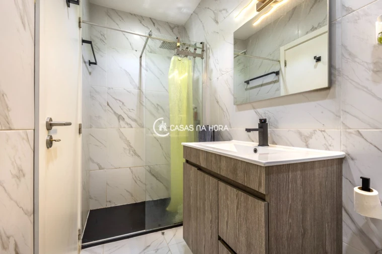 Apartamento T1 para Arrendamento em Cedofeita, Santo Ildefonso, Sé, Miragaia, São Nicolau e Vitória Foto 13