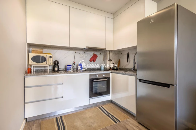 Apartamento T1 para Arrendamento em Cedofeita, Santo Ildefonso, Sé, Miragaia, São Nicolau e Vitória Foto 4