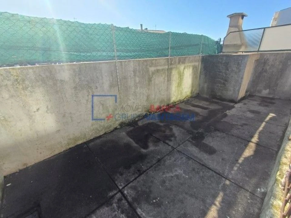 Apartamento T2 para Venda em Rio Tinto Foto 6