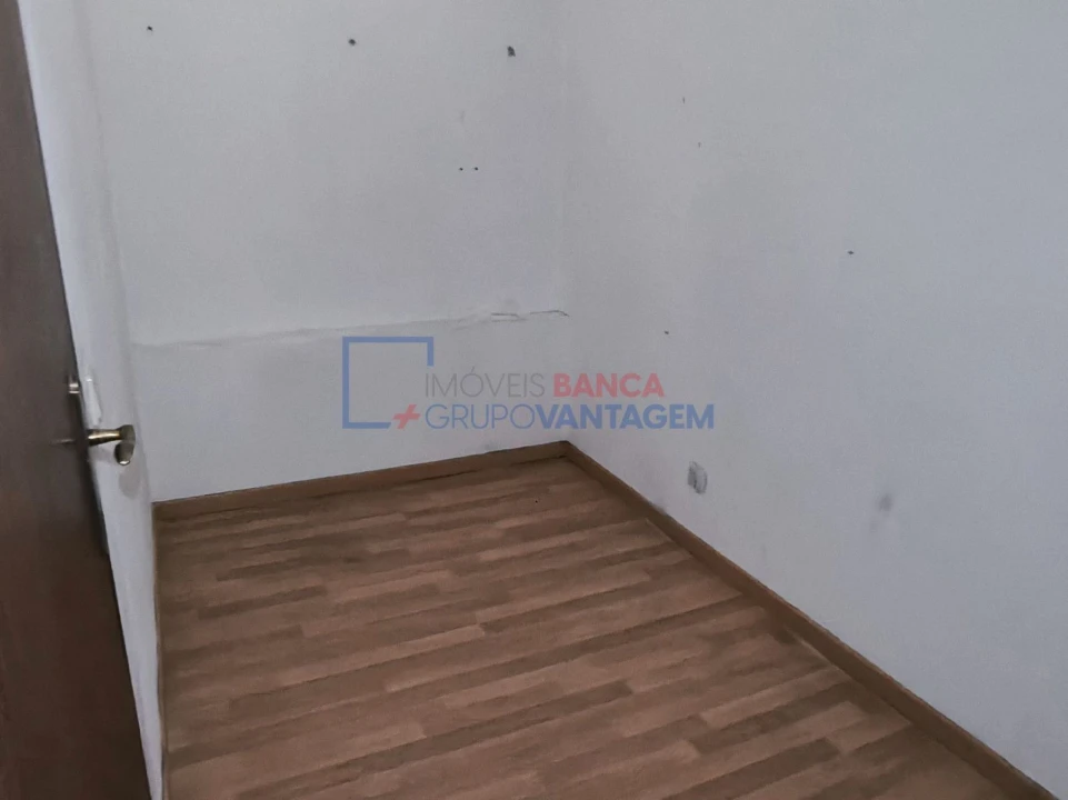 Apartamento T2 para Venda em Rio Tinto Foto 13