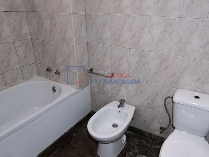 Apartamento T2 para Venda em Rio Tinto Foto 10