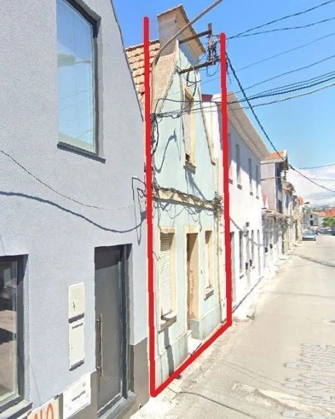 Moradia T3 para Venda em Glória e Vera Cruz
