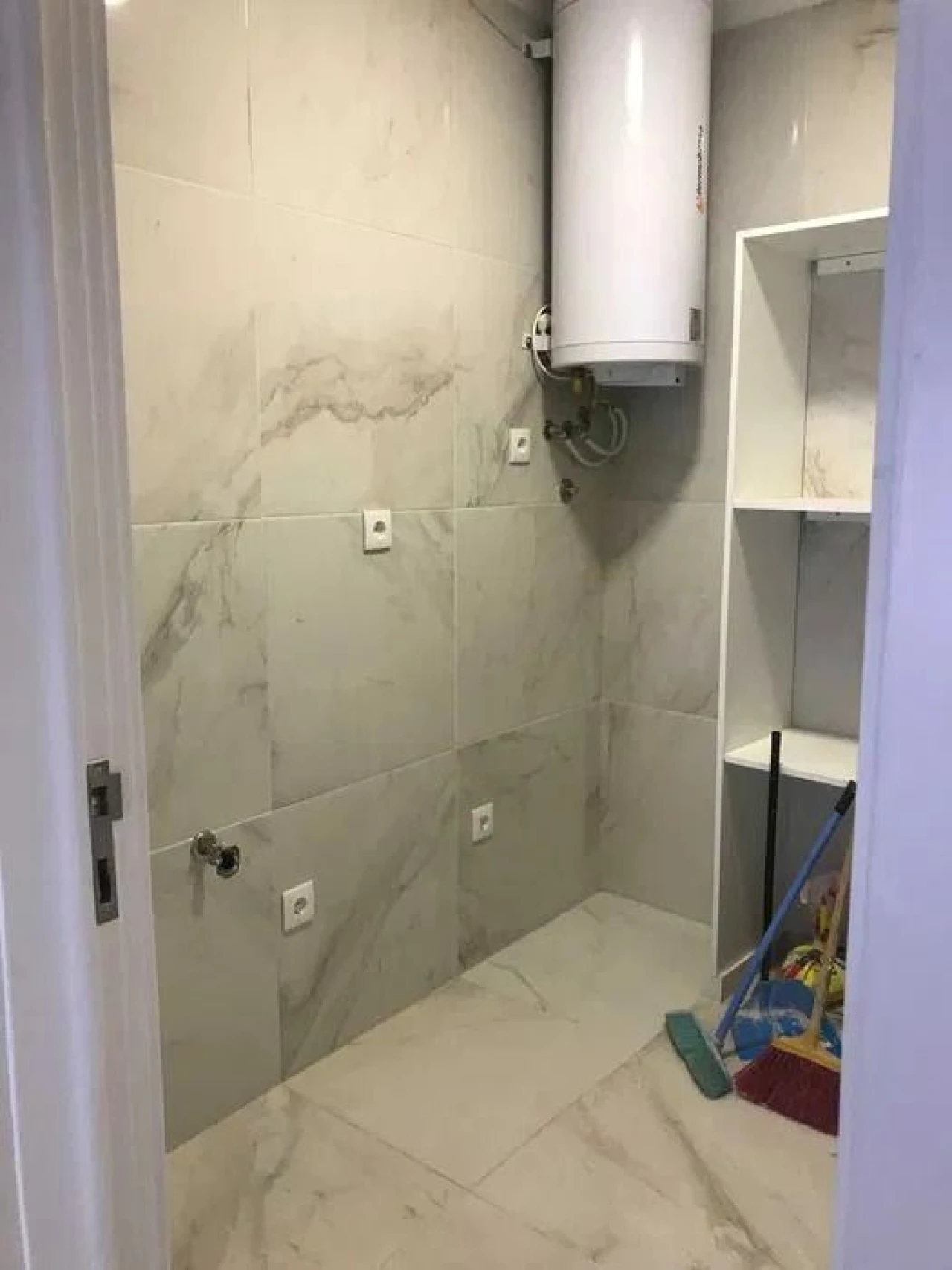 Apartamento T4 para Arrendamento em Ramalde Foto 5